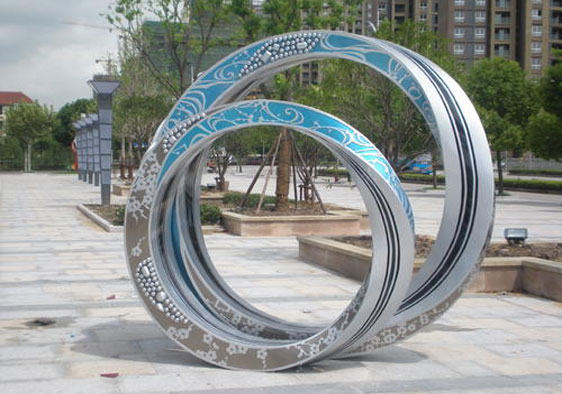 榮昌好的（de）不鏽鋼（gāng）公園雕塑設計